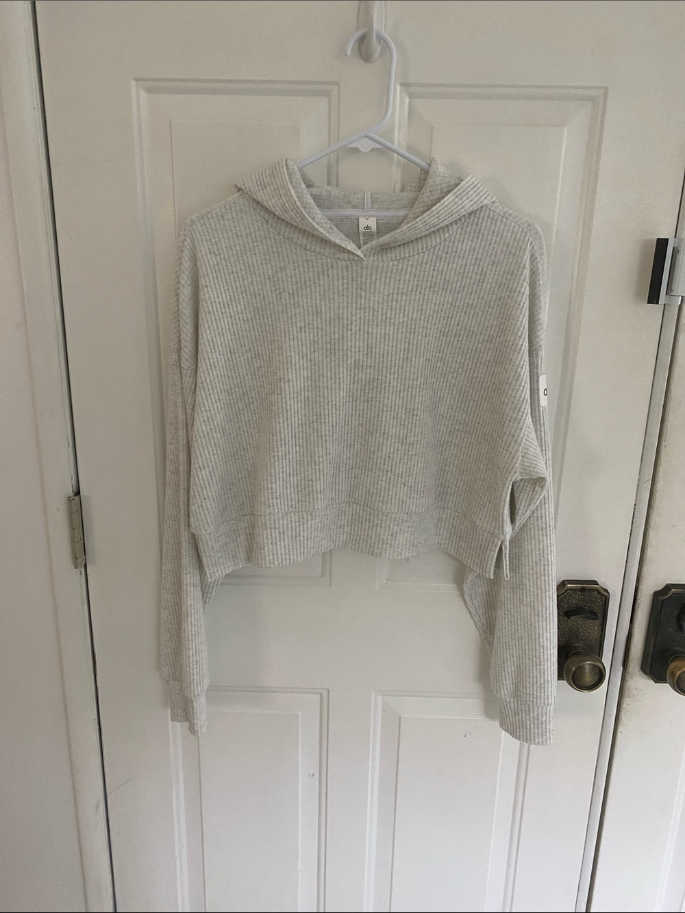 Alo, Muse Hoodie in White Heather (Limited Edition)